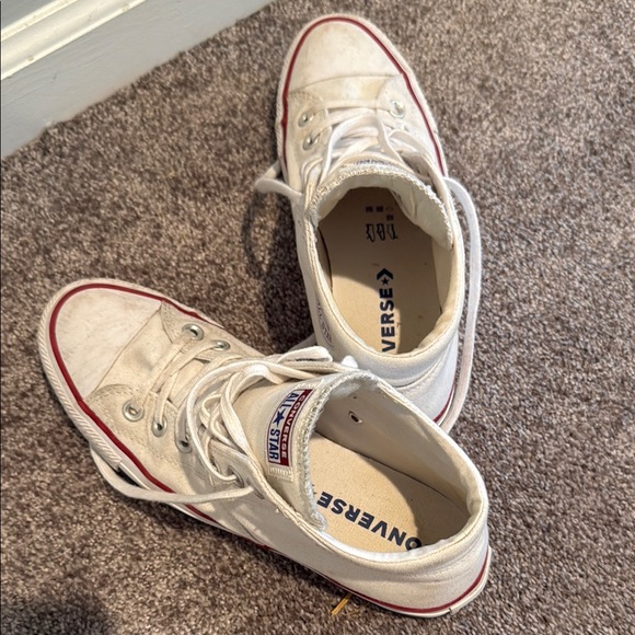 Converse All-Star White Sneakers with Red Accents - Picture 3 of 3